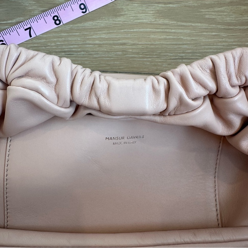 Mansur Gavriel Large Cloud Clutch Purse Puff Pink Italy Italian Leather Bag - Picture 15 of 15